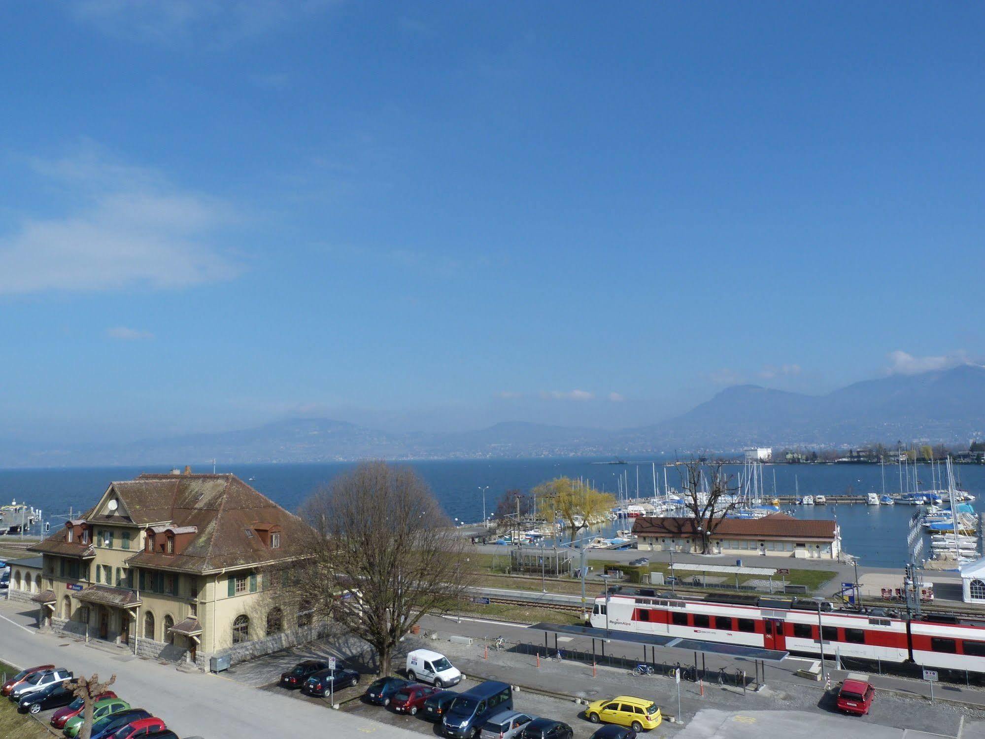 Le Lacustre 4Th Floor Port-Valais Bagian luar foto