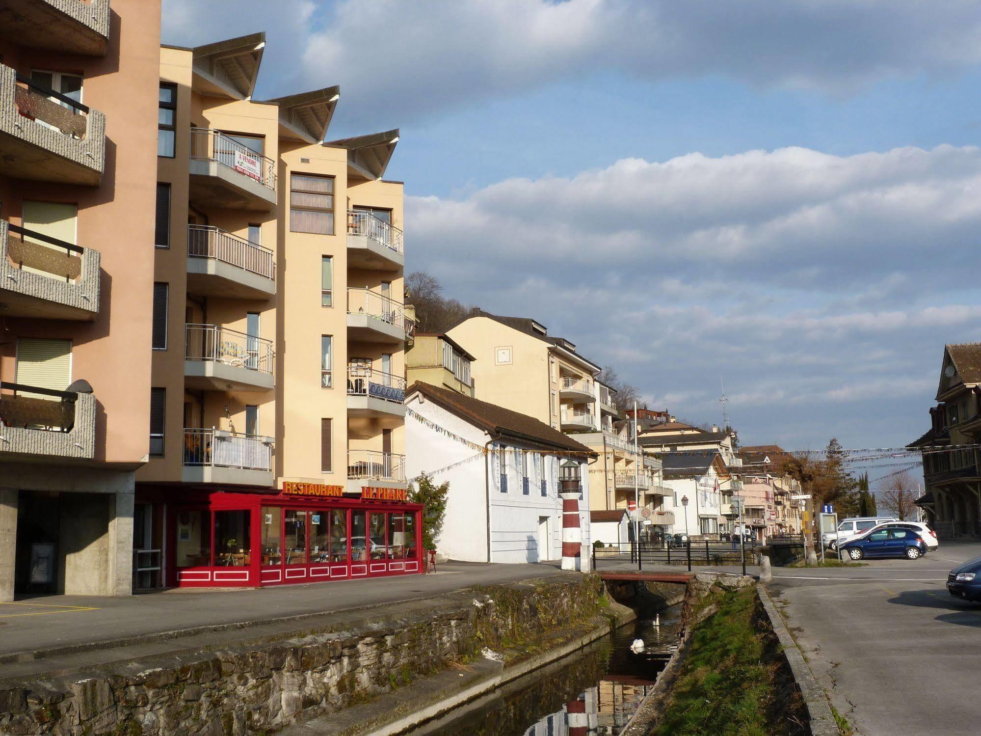 Le Lacustre 4Th Floor Port-Valais Bagian luar foto